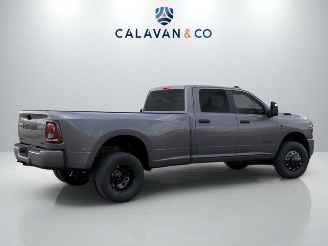صورة 5 لـ 2026 RAM 3500 BIG HORN CREW CAB 4X4 8' BOX