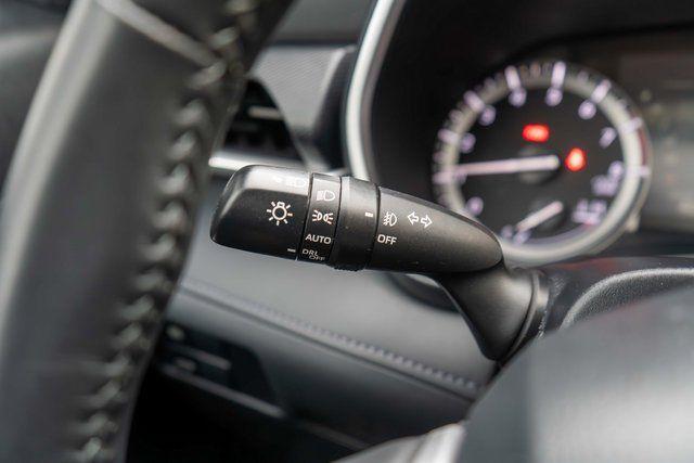 صورة مصغرة 28 لـ 2022 Toyota HIGHLANDER XSE