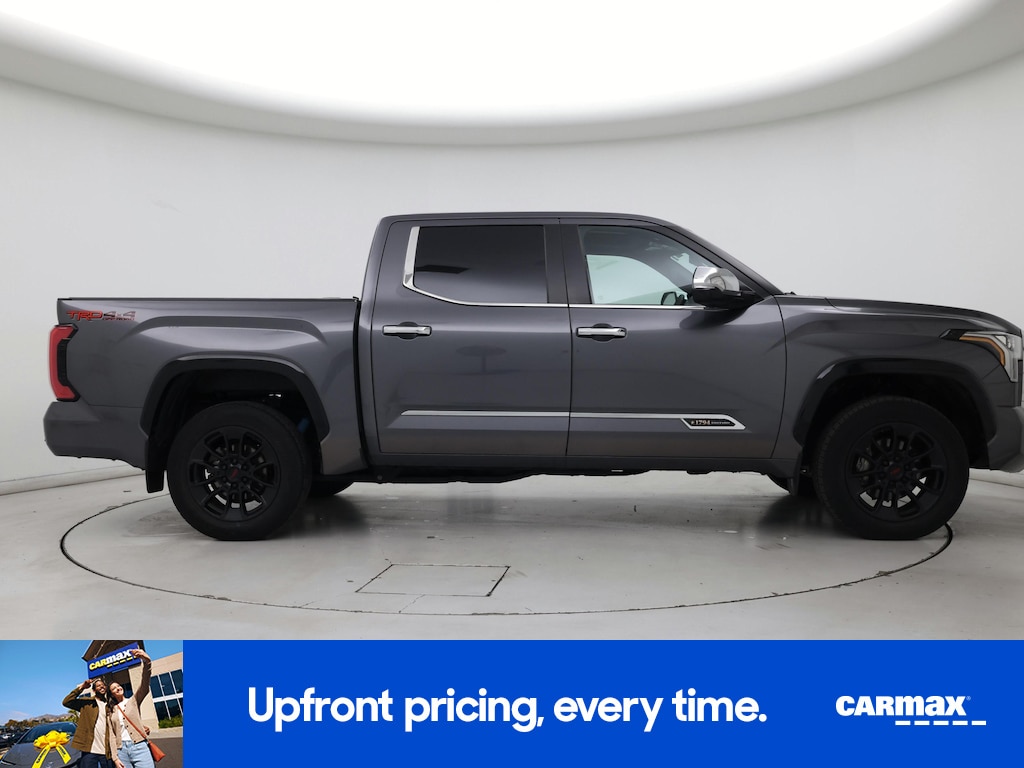 TOYOTA TUNDRA - 9