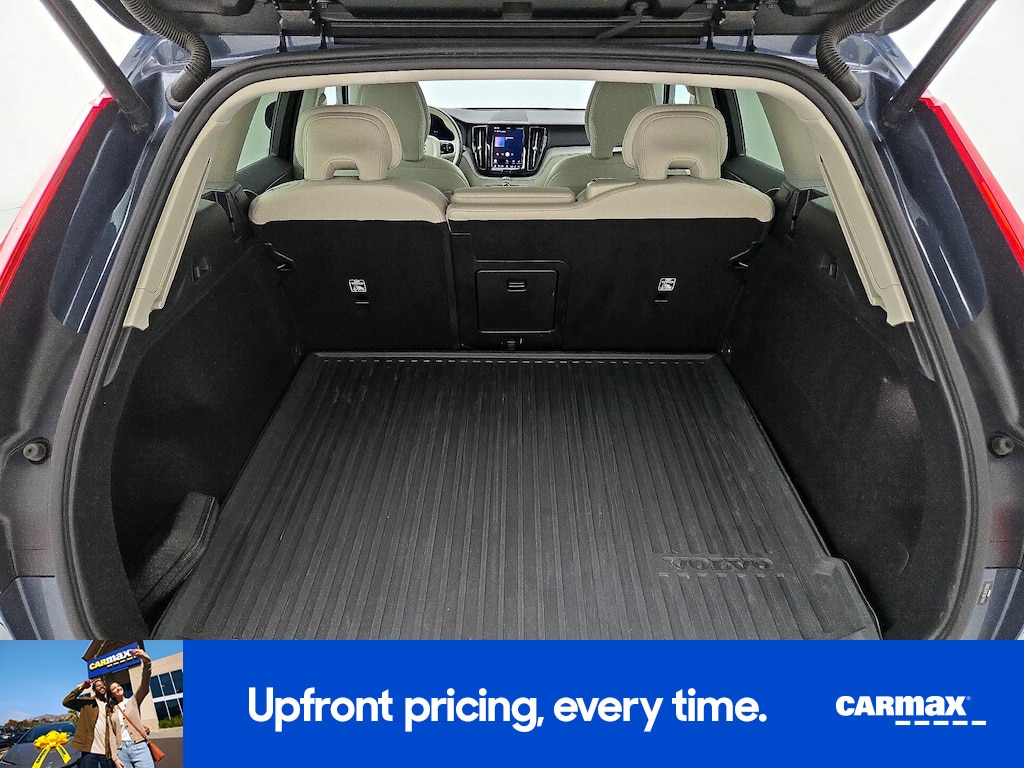 صورة مصغرة 25 لـ 2024 Volvo XC60 B5 PLUS DARK THEME