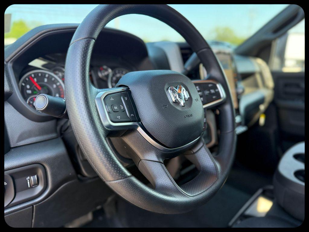 صورة مصغرة 13 لـ 2026 RAM 3500 TRADESMAN