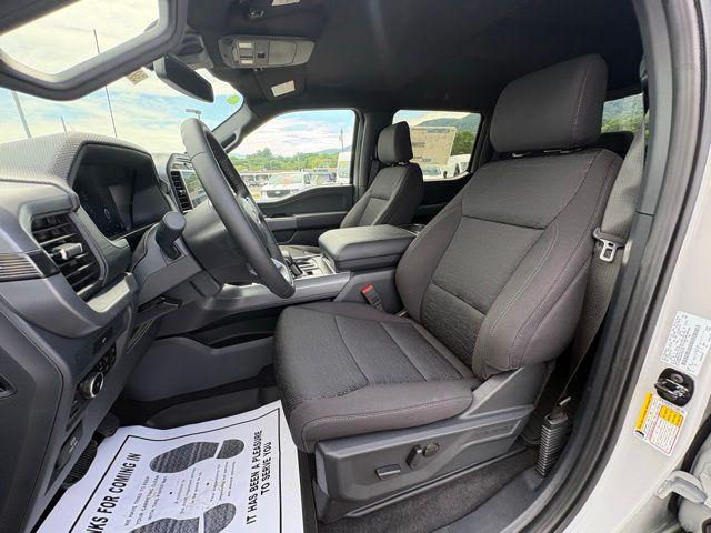 صورة مصغرة 30 لـ 2026 FORD F-150 XLT