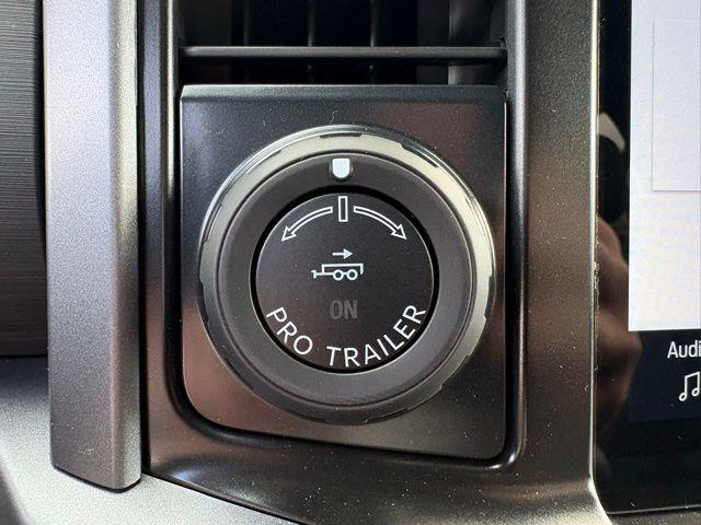 صورة مصغرة 24 لـ 2026 FORD F-150 XLT