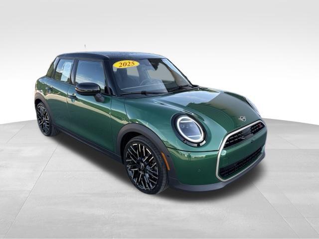 2025 MINI HARDTOP COOPER S photo 8