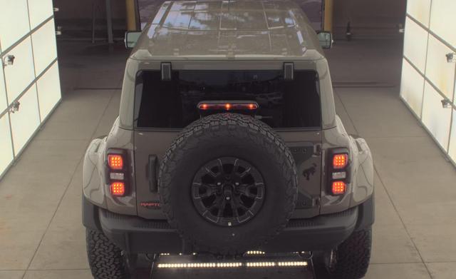 FORD BRONCO - 10