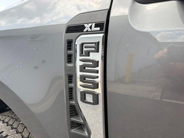 2026 FORD F-250 XL 缩略图 14