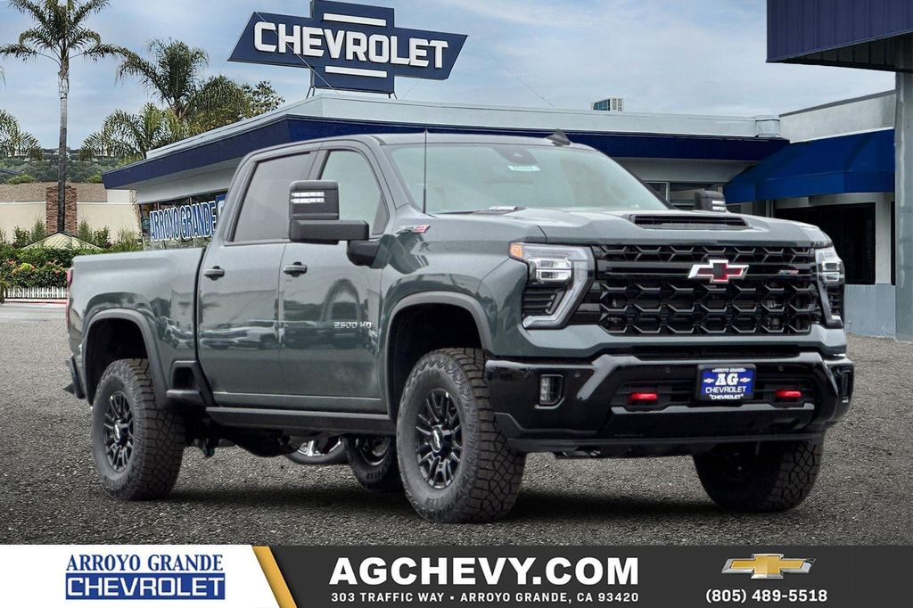 New 2026 Chevrolet Silverado 2500 Crew Cab, Standard Bed, XR2, 4WD