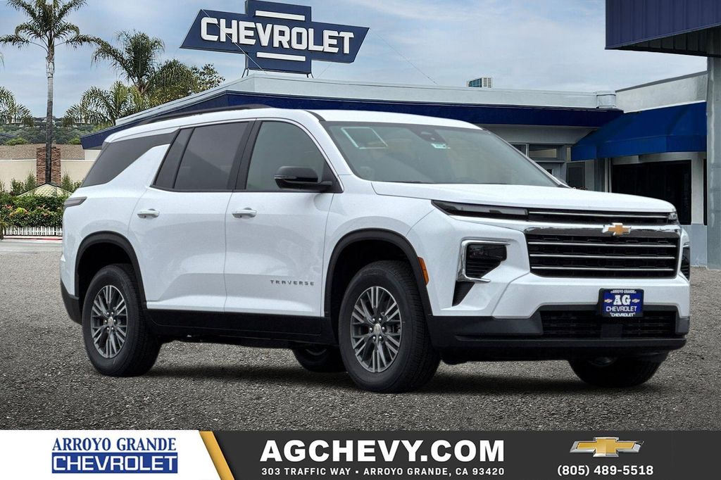 New 2026 Chevrolet Traverse LT