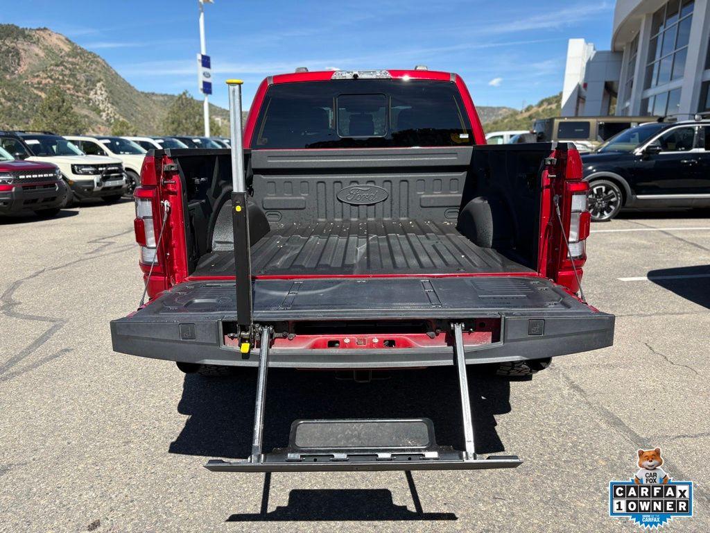 FORD F-150 RAPTOR - 8