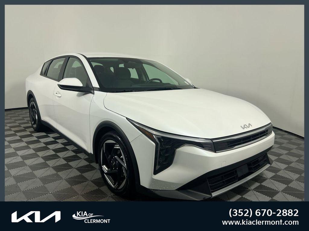 New 2025 Kia K4 EX