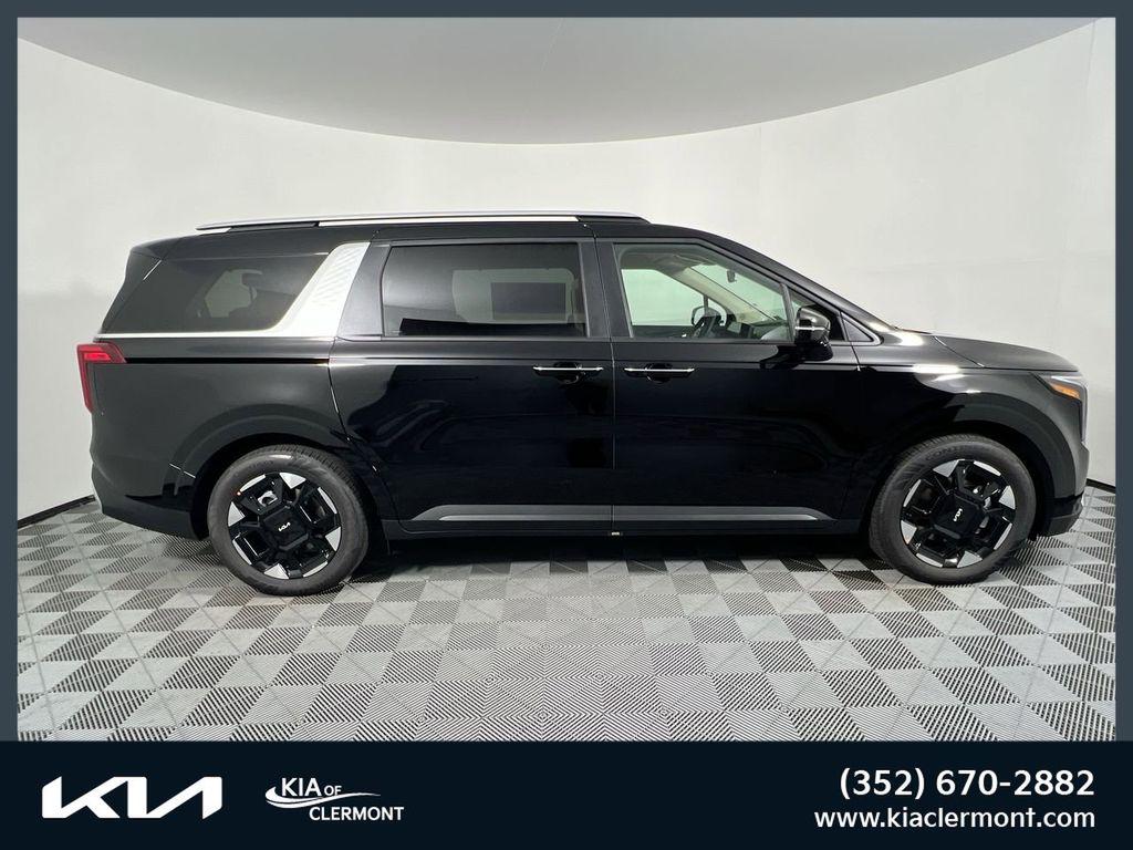 New 2026 Kia Carnival EX