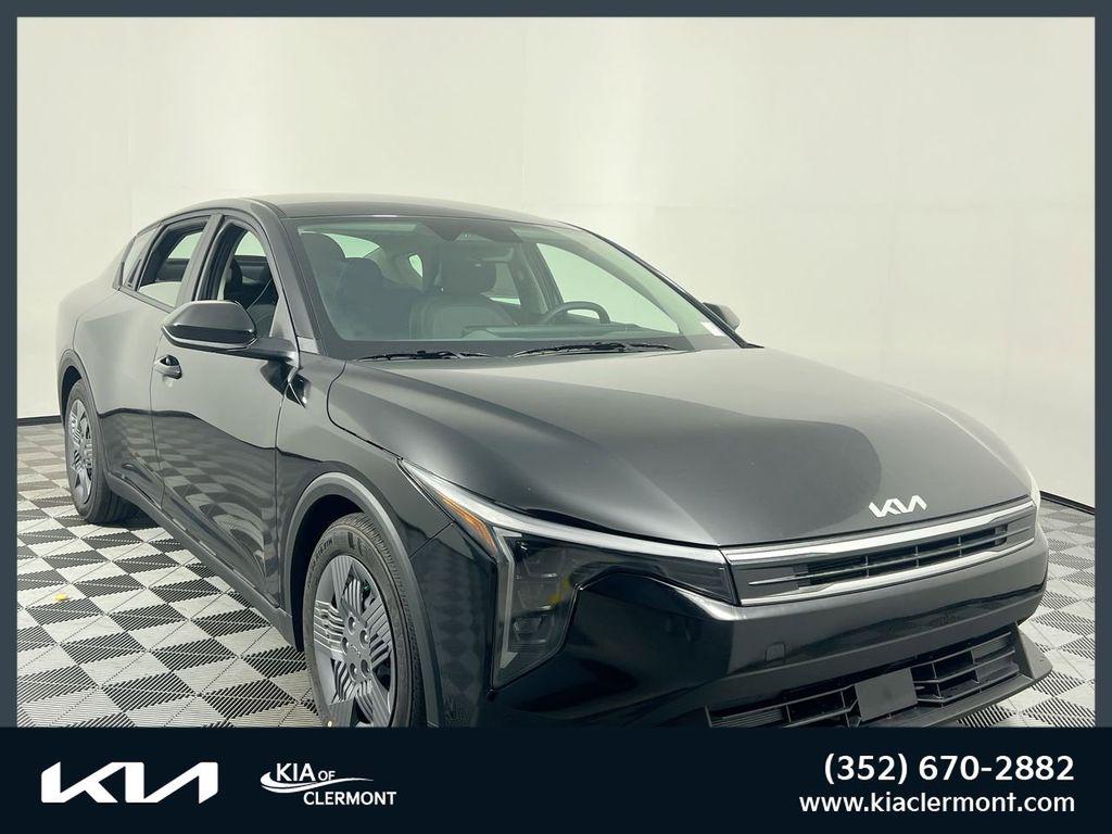 New 2026 Kia K4 LX