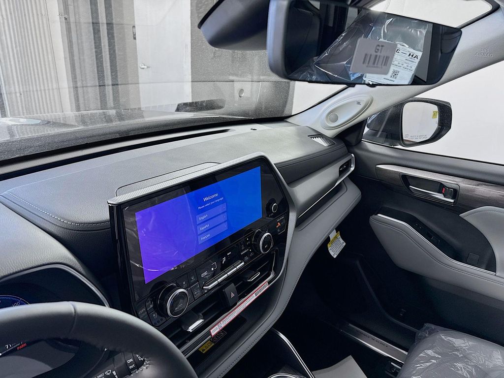 TOYOTA HIGHLANDER - 5