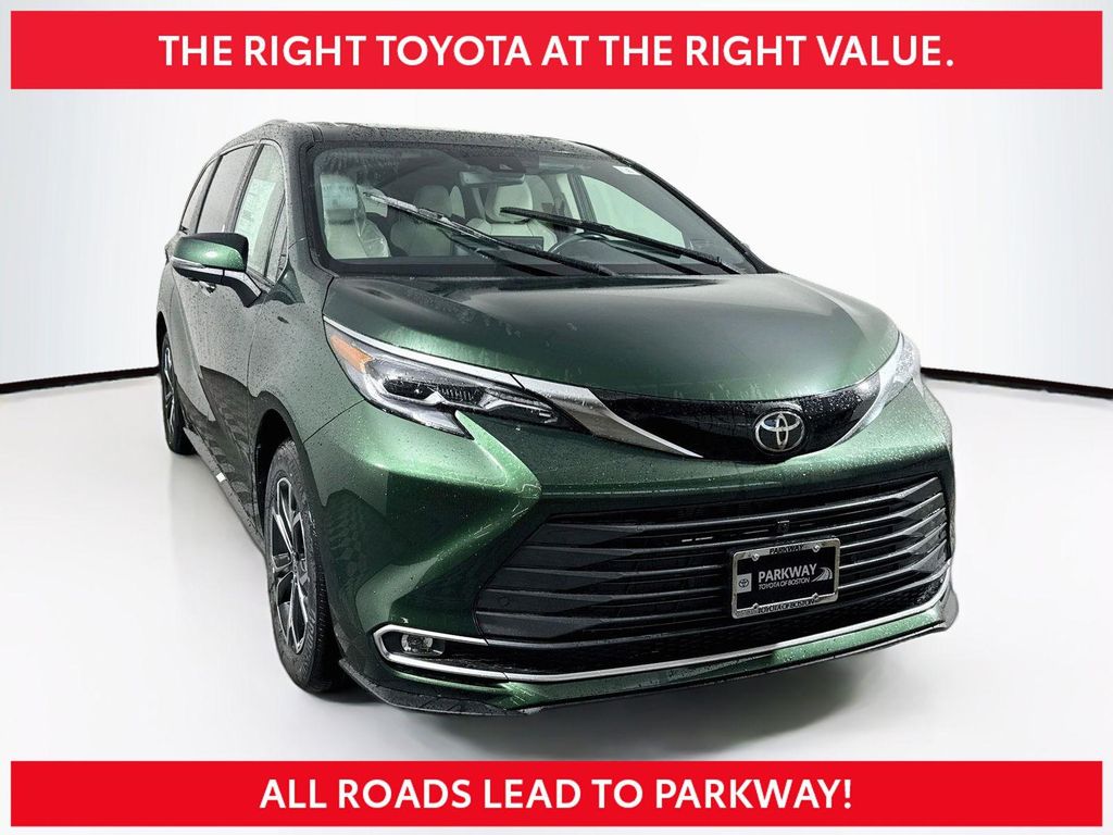 New 2026 Toyota Sienna Platinum