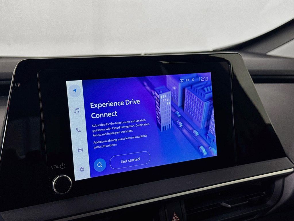 صورة 12 لـ 2023 Toyota PRIUS PRIME SE