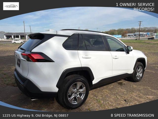 TOYOTA RAV4 - 8
