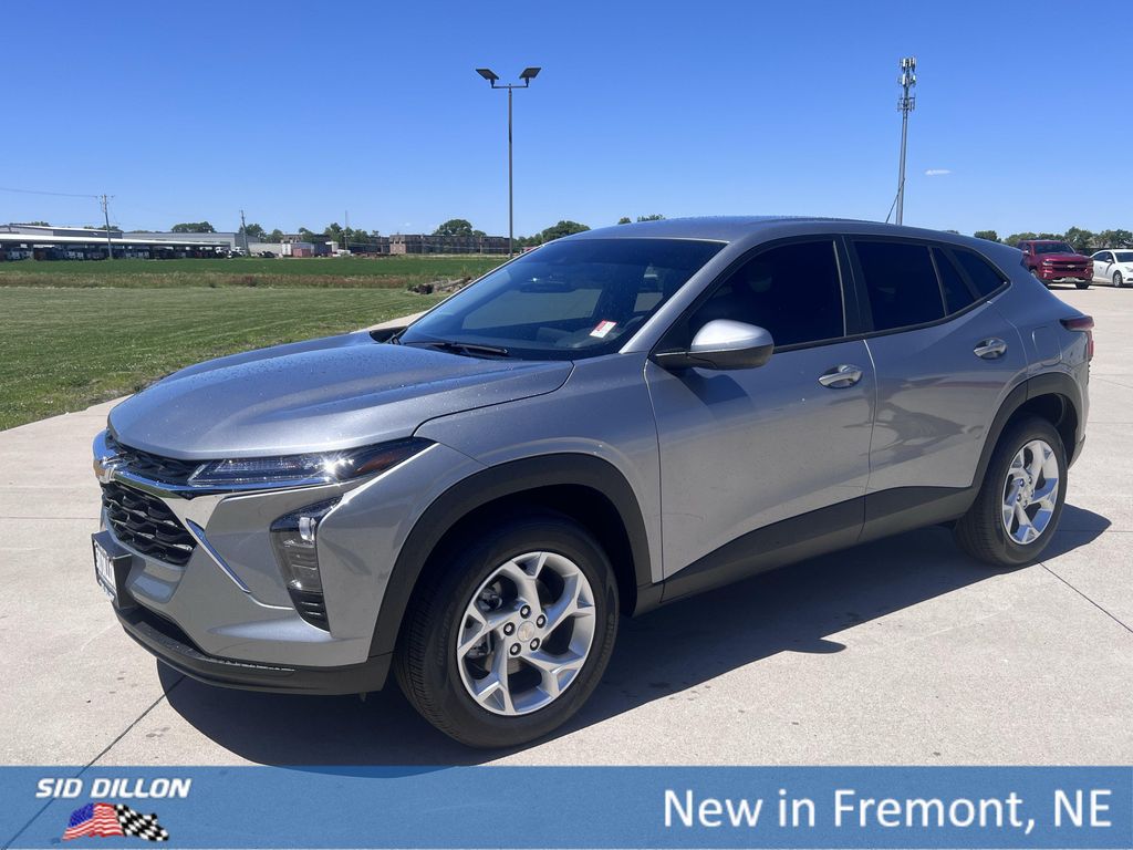 New 2026 Chevrolet Trax LS