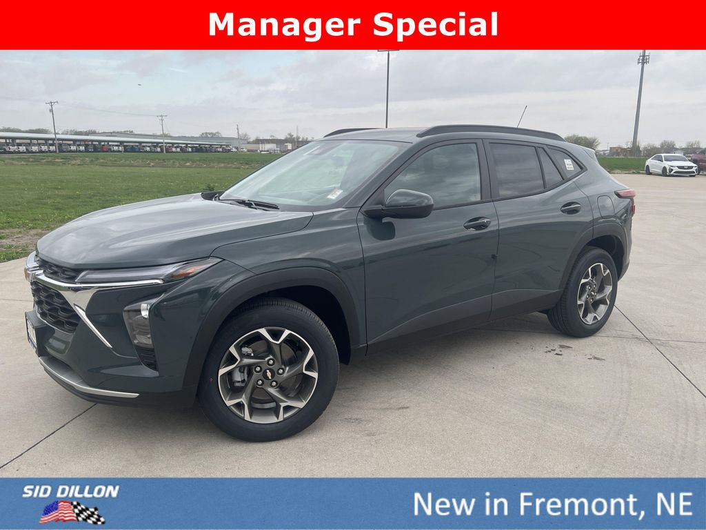 New 2026 Chevrolet Trax LT