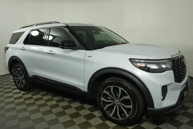 New 2026 Ford Explorer ST-Line