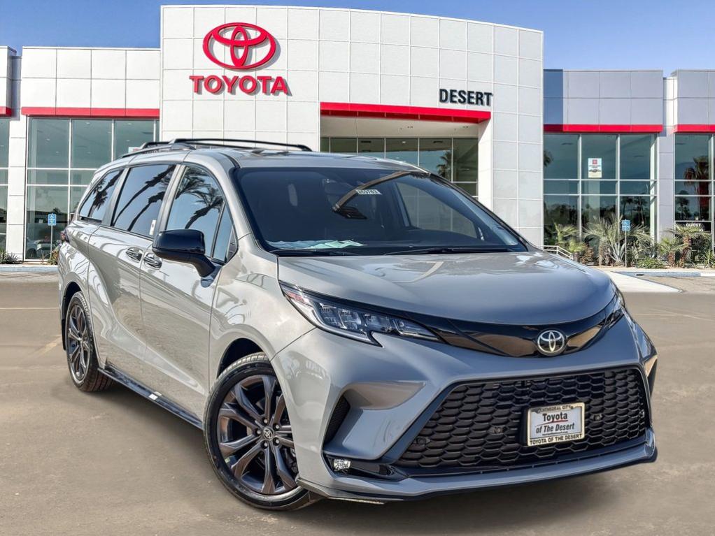 New 2026 Toyota Sienna XSE 7 Passenger