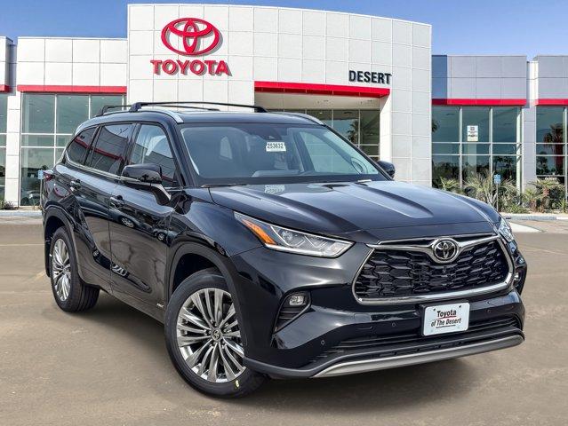 New 2026 Toyota Highlander Hybrid Platinum
