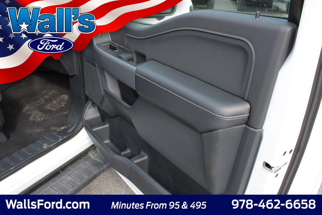 صورة مصغرة 24 لـ 2026 FORD F-150 XLT