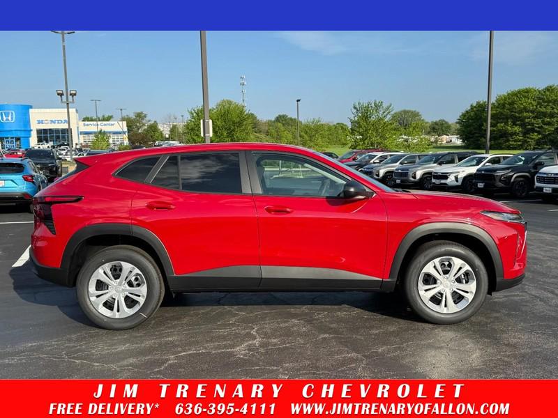 New 2026 Chevrolet Trax LS