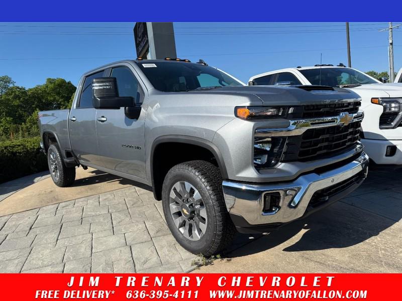 New 2026 Chevrolet Silverado 2500 LT