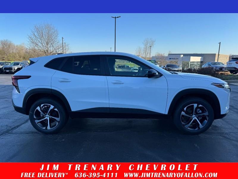 New 2026 Chevrolet Trax FWD 1RS