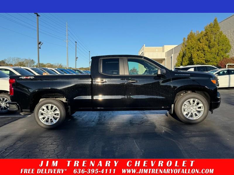 New 2026 Chevrolet Silverado 1500 Custom