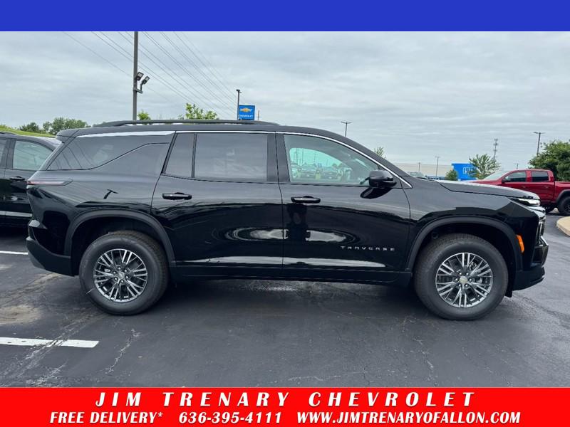 New 2026 Chevrolet Traverse LT