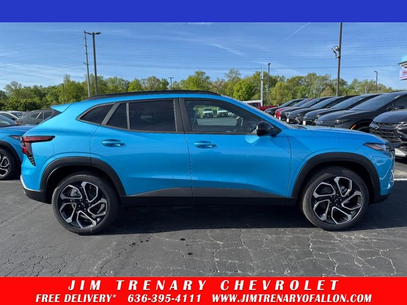 New 2026 Chevrolet Trax FWD 2RS