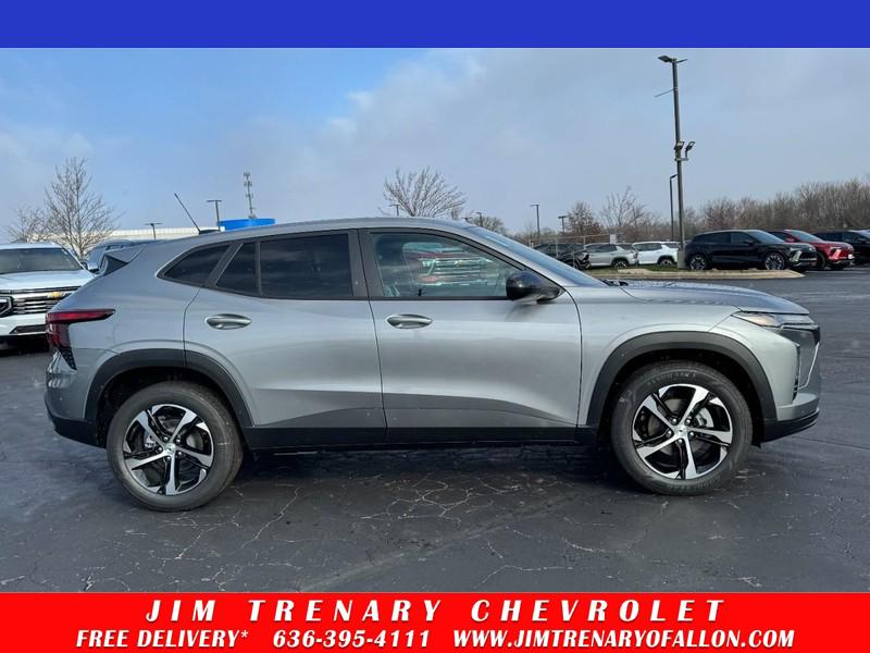 New 2026 Chevrolet Trax FWD 1RS
