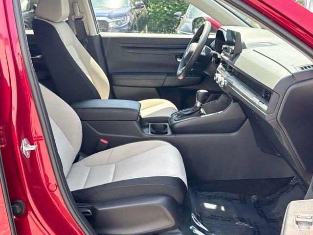 صورة 10 لـ 2025 Honda CR-V EX