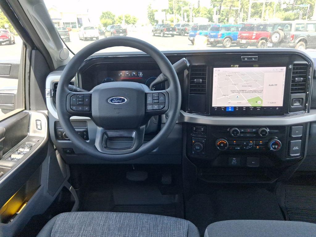 2026 FORD F-350 XLT — фото 7