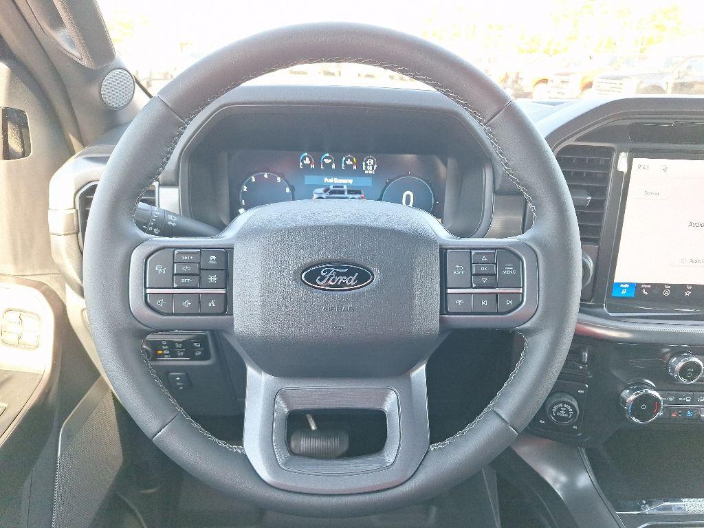 FORD F-150 LARIAT - 8