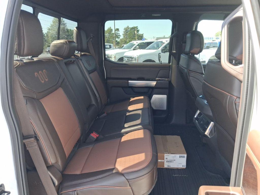 2026 FORD F-250 KING RANCH — миниатюра 21