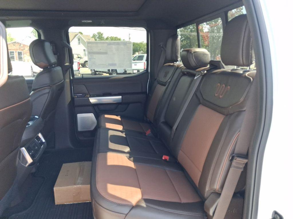 2026 FORD F-250 KING RANCH — миниатюра 23