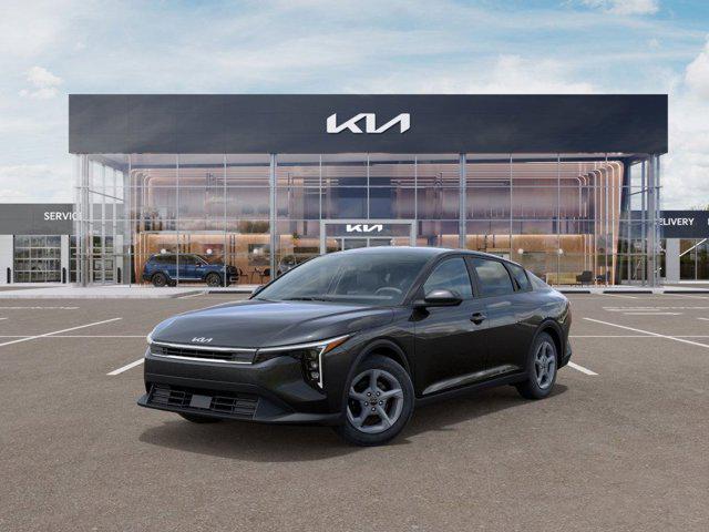 New 2025 Kia K4 LXS