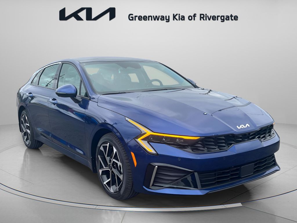 New 2025 Kia K5 EX