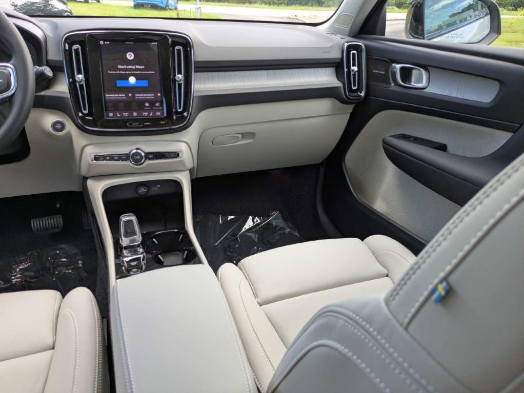 2026 Volvo XC40 B5 ULTRA 缩略图 18