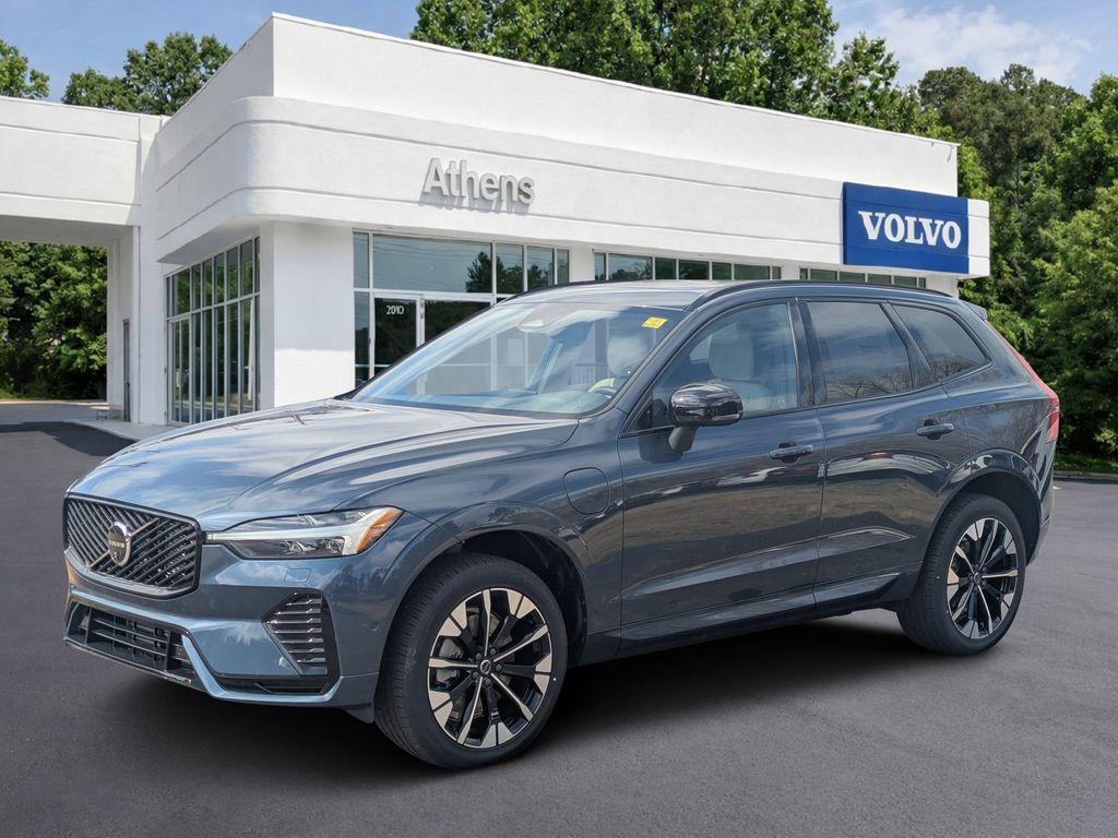 New 2026 Volvo XC60 Plug-In Hybrid T8 Plus