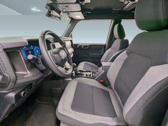 FORD BRONCO - 4