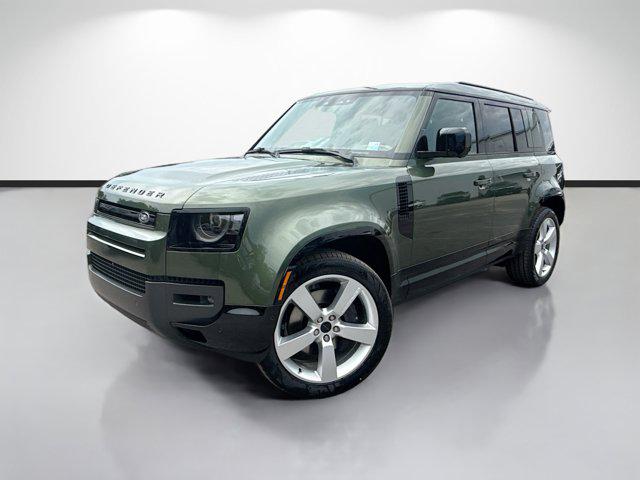 New 2026 Land Rover Defender P400 X-Dynamic SE