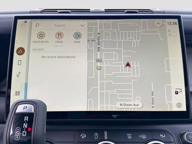 2026 LAND Rover DEFENDER P300 S 缩略图 31