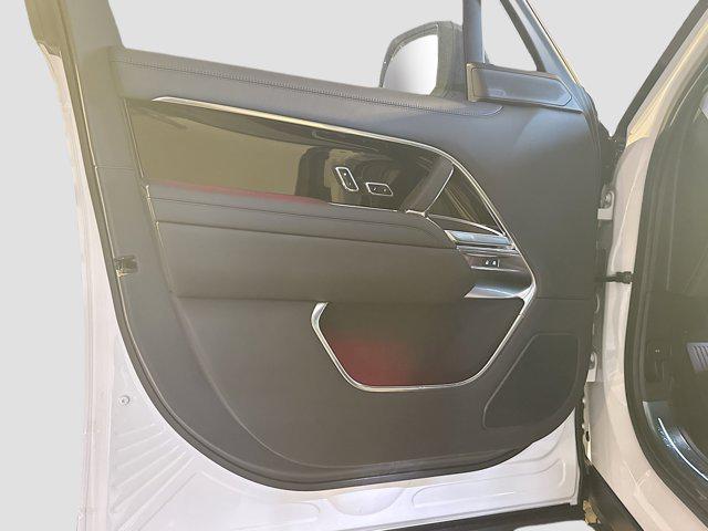صورة مصغرة 21 لـ 2026 LAND Rover RANGE ROVER P530 SE