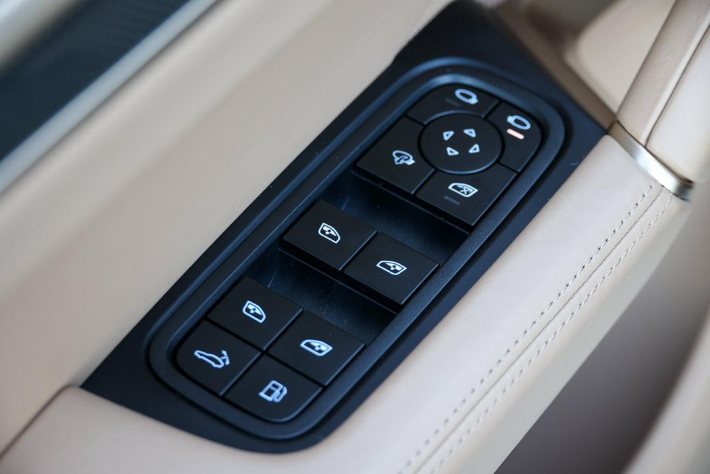 2025 Porsche CAYENNE CAYENNE TURBO E-HYBRID 缩略图 27