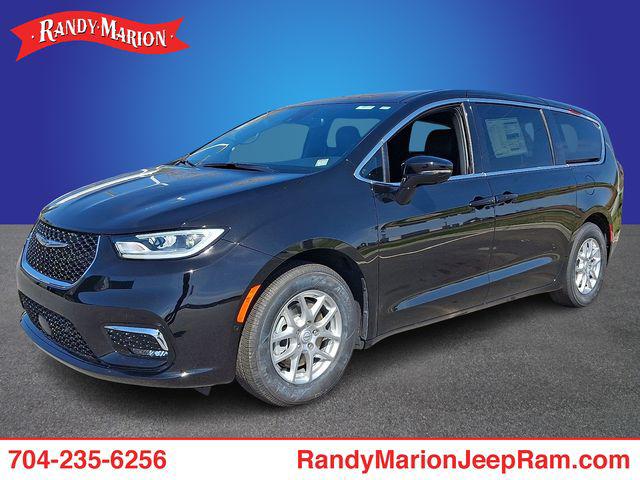 New 2026 Chrysler Pacifica L