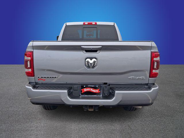 صورة 5 لـ 2024 RAM 2500 LARAMIE CREW CAB 4X4 6'4' BOX