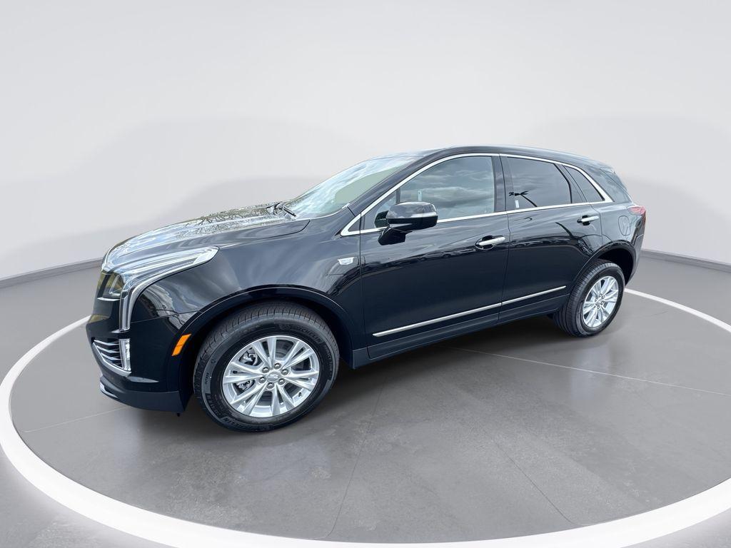 New 2026 Cadillac XT5 Luxury